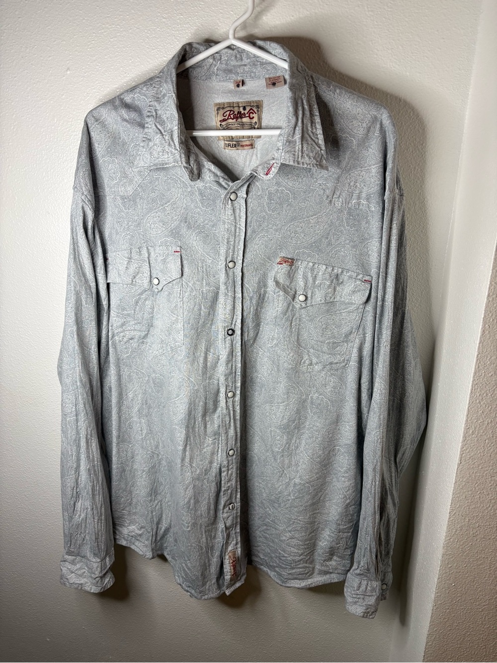 Rafter C Cowboy Collection Men's Light Gray Paisley Western Shirt